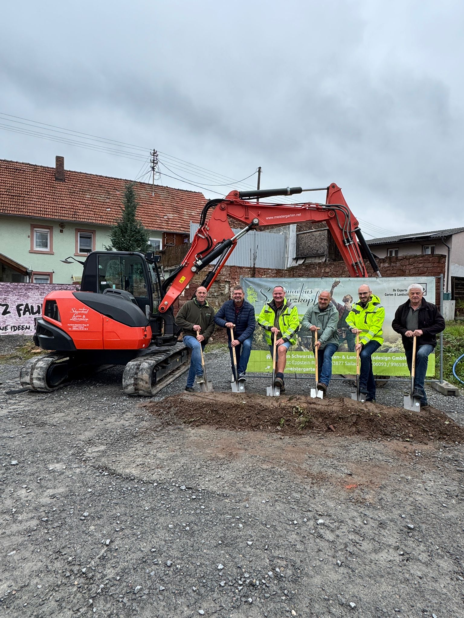 250926 Spatenstich Dorfplatz.jpg